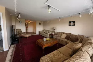 7061 N Kedzie Ave, Chicago, IL 60645 - Photo 6