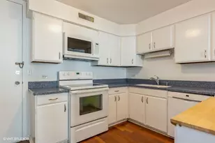 6007 N Sheridan Rd, Chicago, IL 60660 - Photo 6