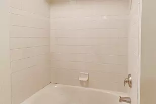 400 N LaSalle St, Chicago, IL 60654 - Photo 20