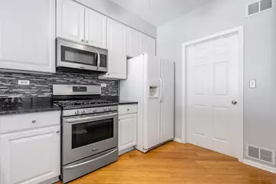 3089 Kentshire Circle #3089, Naperville, IL 60564 - Photo 8