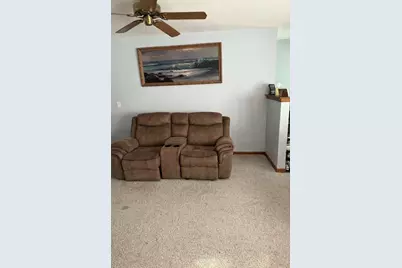 2107 Ohio Parkway, Rockford, IL 61108 - Photo 8