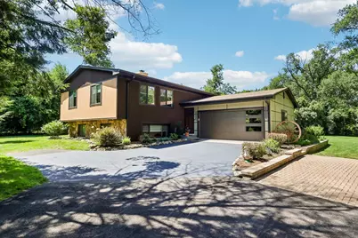 21W640 Maple Avenue, Medinah, IL 60157 - Photo 1