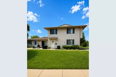 1019 Tobey Court #1019, Schaumburg, IL 60194 - Photo 1