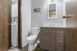 2593 Yellow Star St, Woodridge, IL 60517 - Photo 6