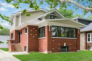 5310 N Spaulding Ave, Chicago, IL 60625 - Photo 1