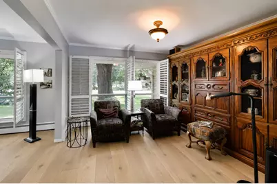 6370 Pontiac Drive, Indian Head Park, IL 60525 - Photo 16