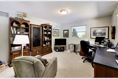 6370 Pontiac Drive, Indian Head Park, IL 60525 - Photo 20