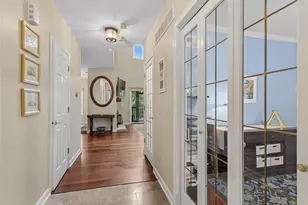 21 Stonehenge Ct, Burr Ridge, IL 60527 - Photo 12