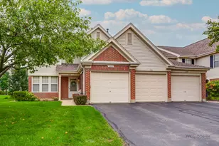 1262 N Wellington Ct, Buffalo Grove, IL 60089 - Photo 1