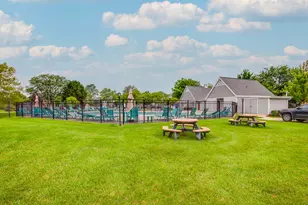 1262 N Wellington Ct, Buffalo Grove, IL 60089 - Photo 34
