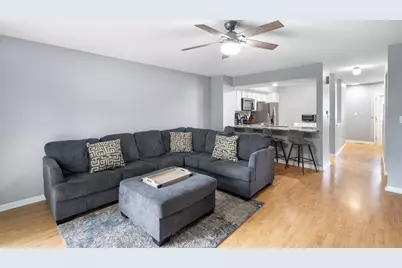1827 Grove Avenue, Schaumburg, IL 60193 - Photo 6