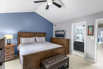 1827 Grove Avenue, Schaumburg, IL 60193 - Photo 14