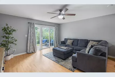 1827 Grove Avenue, Schaumburg, IL 60193 - Photo 10