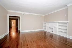 2433 W Fargo Ave, Chicago, IL 60645 - Photo 4