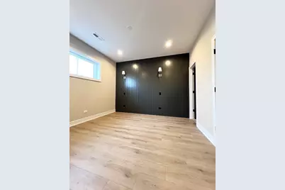 4934 S Champlain Avenue #2, Chicago, IL 60615 - Photo 4