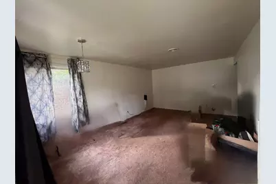 9725 S Van Vlissingen Road, Chicago, IL 60617 - Photo 2