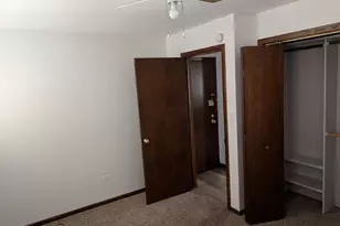 2411 N 77th Ct, Elmwood Park, IL 60707 - Photo 10