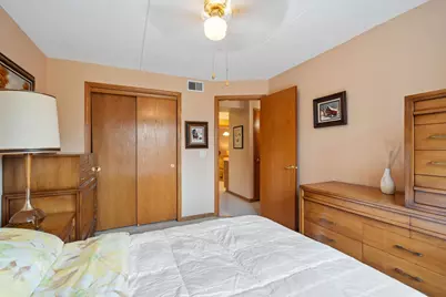 8560 W Foster Avenue #202, Norridge, IL 60706 - Photo 14