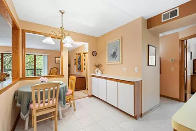 8560 W Foster Avenue #202, Norridge, IL 60706 - Photo 8