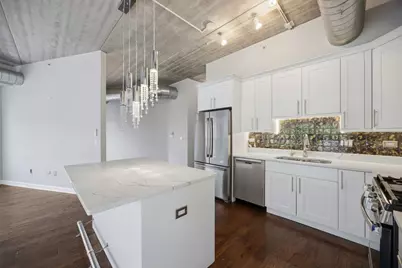 845 N Kingsbury Street #208, Chicago, IL 60610 - Photo 8