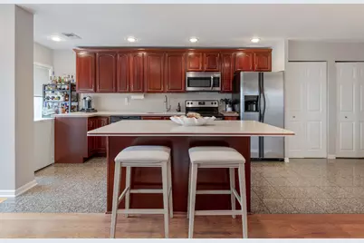 8620 Waukegan Road #405, Morton Grove, IL 60053 - Photo 8