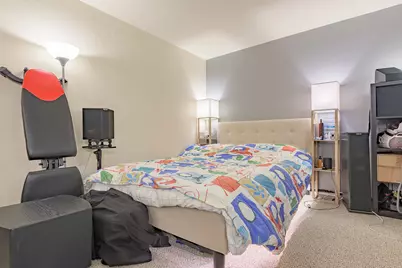 777 N Michigan Avenue #2406, Chicago, IL 60611 - Photo 6