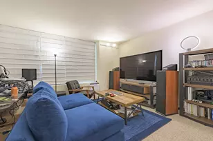 777 N Michigan Ave, Chicago, IL 60611 - Photo 2
