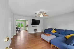 2312 Blackthorn Dr, Champaign, IL 61821 - Photo 6