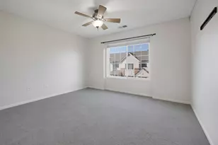 442 Churchill Dr, Elgin, IL 60124 - Photo 20