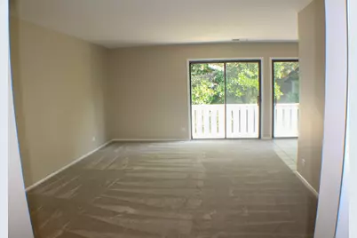 317 Woodbury Court #B2, Schaumburg, IL 60193 - Photo 8