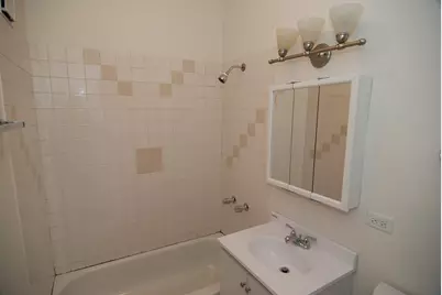3221 W Division Street #1S, Chicago, IL 60651 - Photo 6