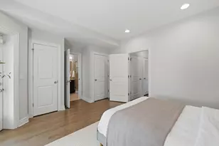 2312 W McLean Ave, Chicago, IL 60647 - Photo 12