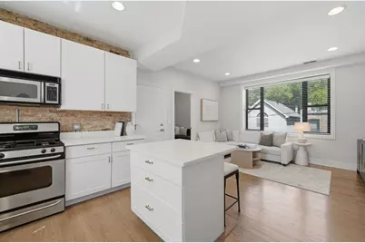 2312 W McLean Avenue #2S, Chicago, IL 60647 - Photo 2