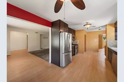 5706 Leitch Avenue, Countryside, IL 60525 - Photo 16