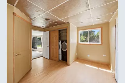 5706 Leitch Avenue, Countryside, IL 60525 - Photo 20