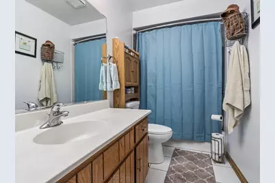 5326 S Nagle Avenue, Chicago, IL 60638 - Photo 12