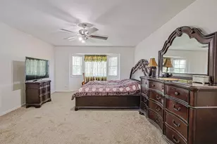 1861 Seneca Dr, Hanover Park, IL 60133 - Photo 12