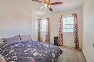1861 Seneca Dr, Hanover Park, IL 60133 - Photo 14