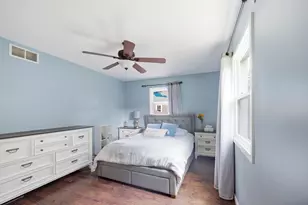 549 Arthur Dr, Cary, IL 60013 - Photo 14