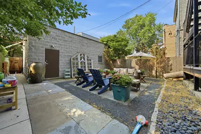 1225 W Newport Street #G, Chicago, IL 60657 - Photo 14