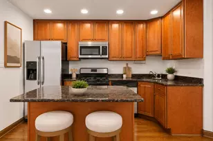2318 N Hamilton Ave, Chicago, IL 60647 - Photo 4
