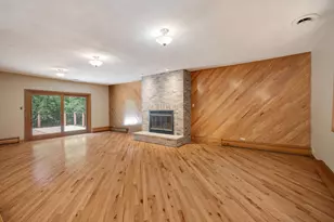 12712 Hensel Rd, Huntley, IL 60142 - Photo 2