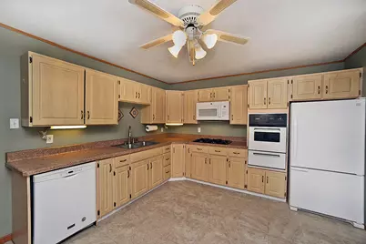 704 Fort Street, Ottawa, IL 61350 - Photo 8