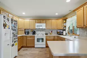 311 N Jackson St, Morrison, IL 61270 - Photo 22