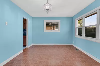 17044 Burnham Avenue, Lansing, IL 60438 - Photo 8