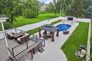 7381 S Madison St, Burr Ridge, IL 60527 - Photo 2