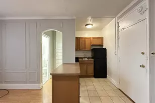 434 W Wellington Ave, Chicago, IL 60657 - Photo 2