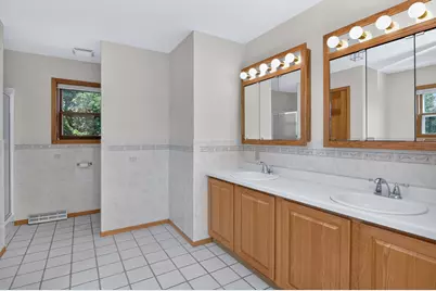 2039 Bernadette Lane, Yorkville, IL 60560 - Photo 32