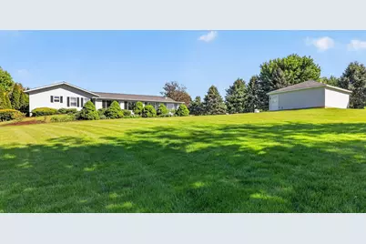 2039 Bernadette Lane, Yorkville, IL 60560 - Photo 10