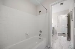 [Address not provided], Elk Grove Village, IL 60007 - Photo 14